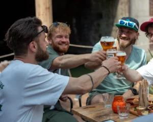 Wie hoort een vrijgezellenfeest te organiseren? – Tips en Richtlijnen