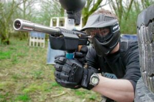 Vrijgezellenfeest Paintball & Survival: Actie in Almere!