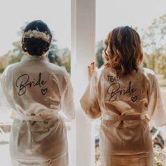 Kimono voor de bruid en het team